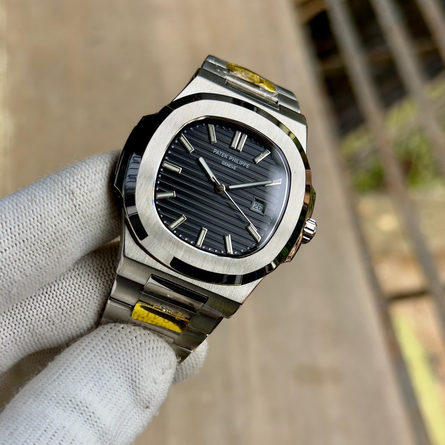 Patek Philippe Nautilus Dial Size - 42mm Black