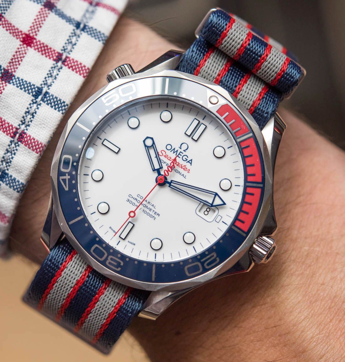 Omega Seamaster 007 Nato Strap