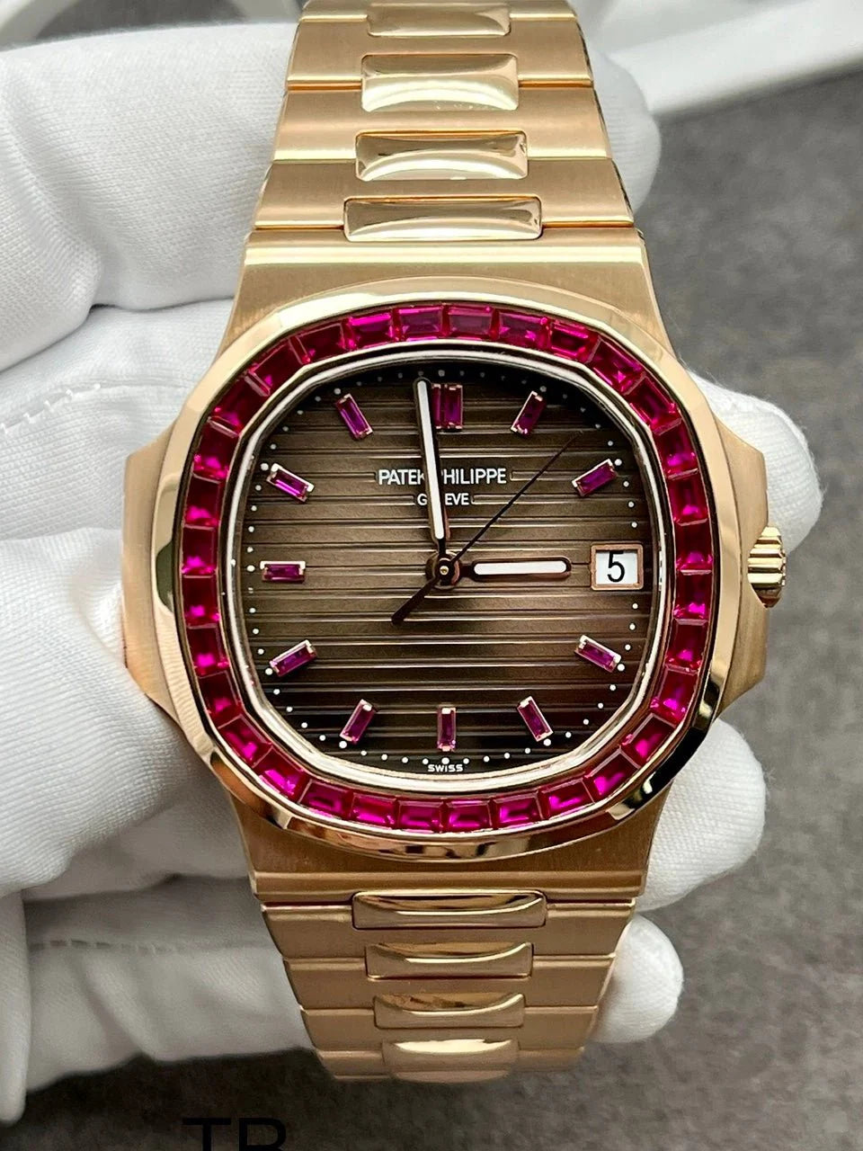 Patek Philippe Nautilus 5700/112 Ruby
